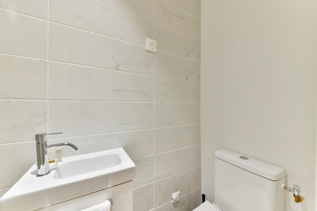 Luxury New Studio 2Pers/Champs Elysees/Ar Lägenhet Paris Exteriör bild